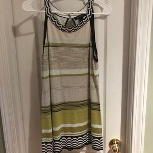 🔥White House Black Market sleeveless top